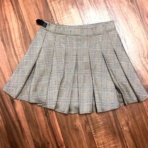 Forever 21 Side Buckle Plaid Pleated Wrap Mini Skirt Size Medium